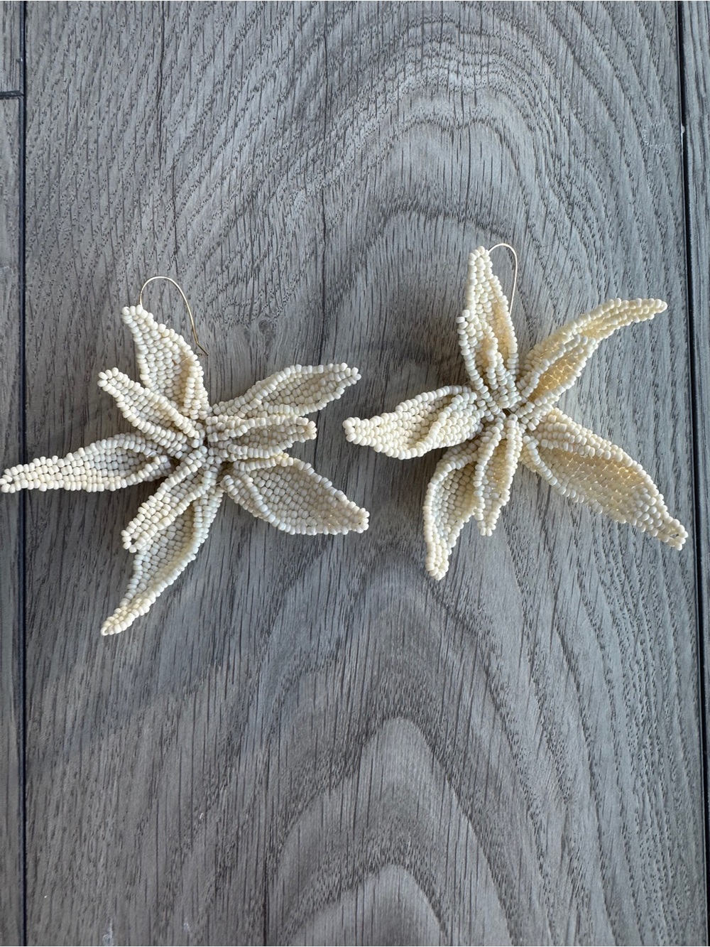 H&M Starfish-shaped glass-bead earrings